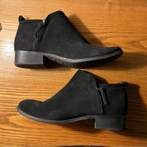 Toms Suede Ankle Boots Side zip